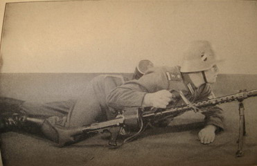 prone position with MG34